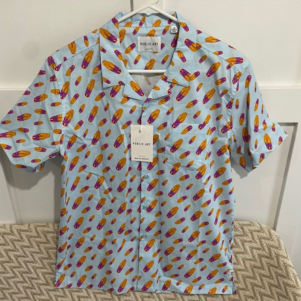 Public Art Men's Ice Pop Popsicle Short Sleeve Camp Shirt Sky Blue Medium NWT